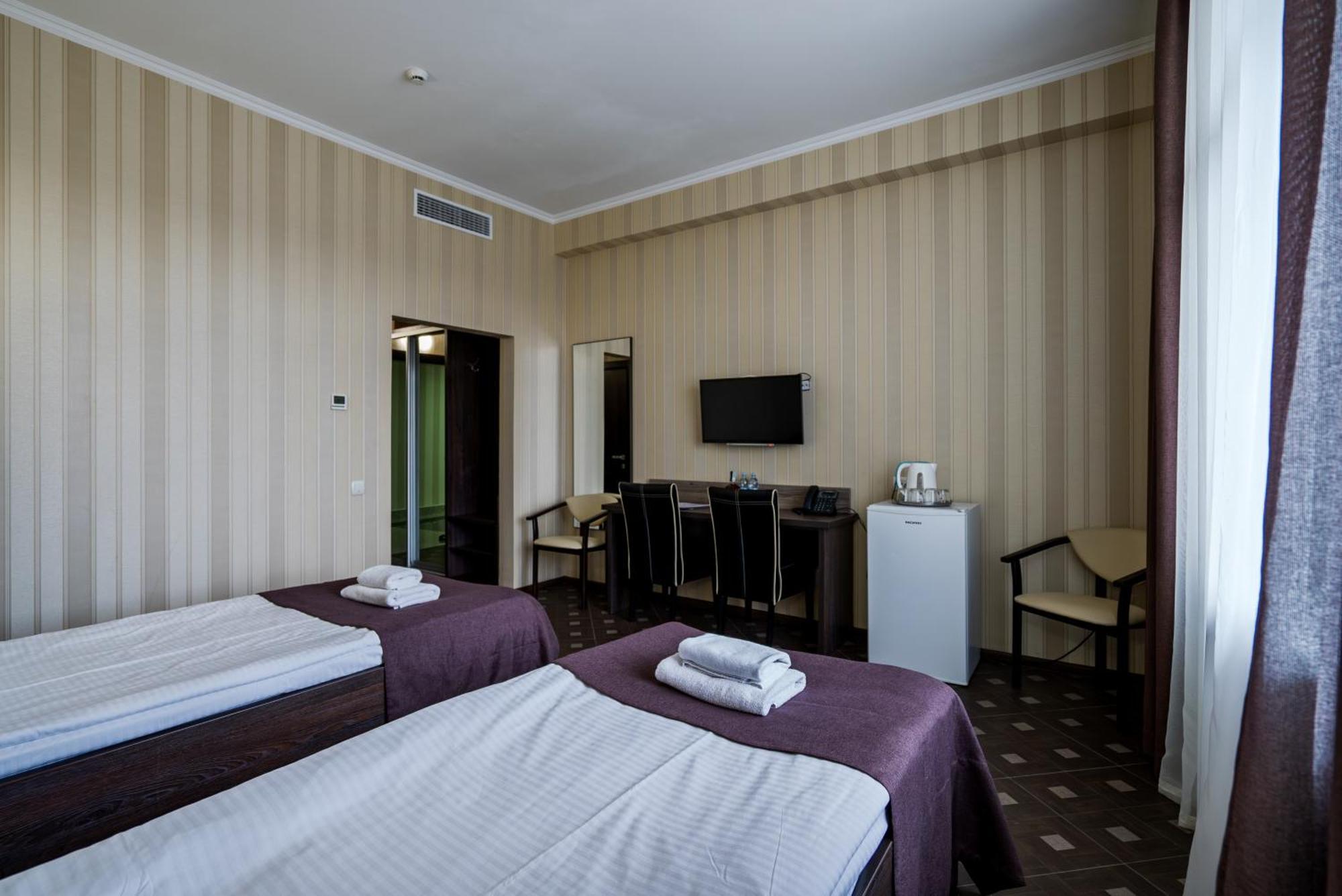 Congress Hotel Verhovina Petropavlovskaya Borshchagovka Екстериор снимка