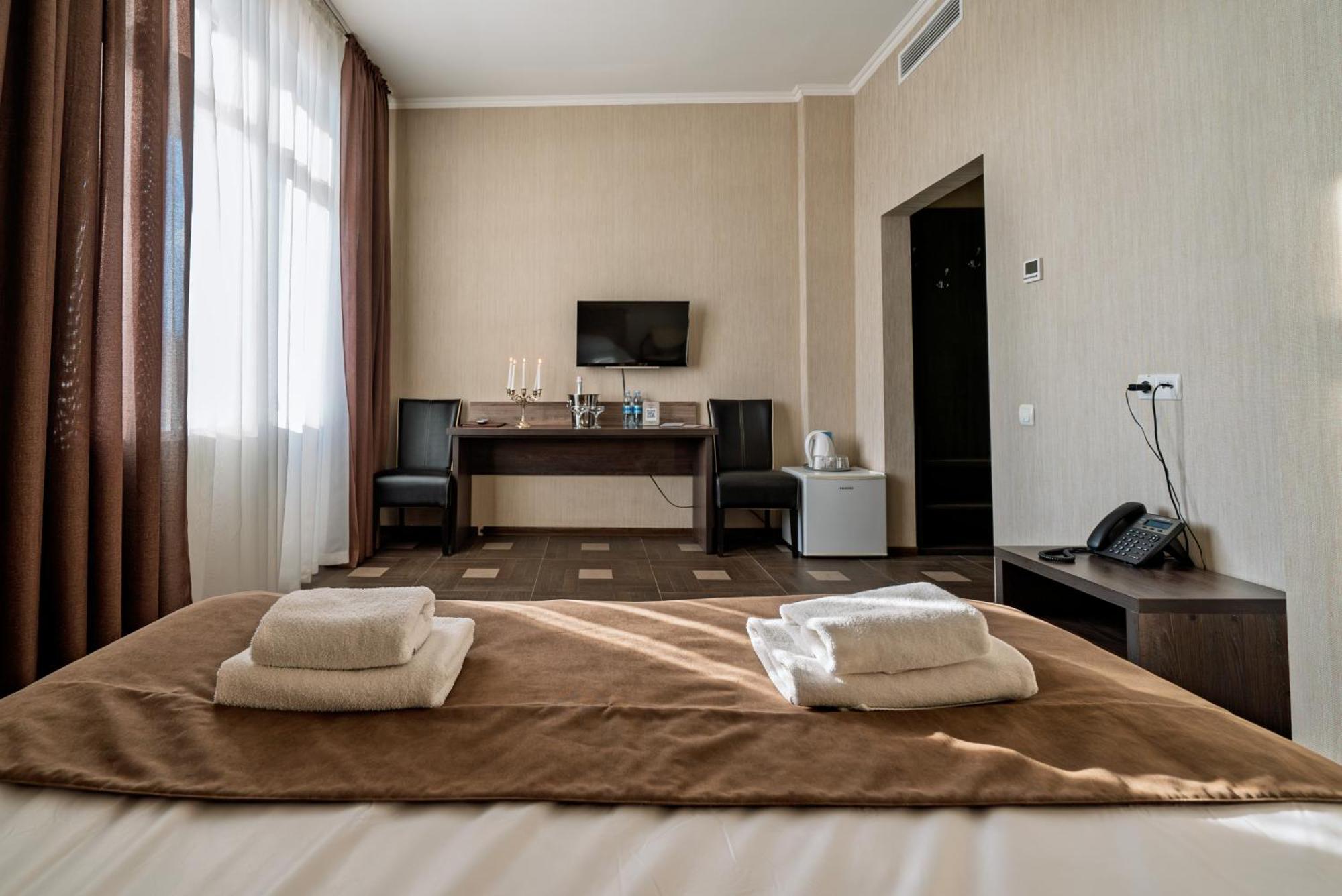 Congress Hotel Verhovina Petropavlovskaya Borshchagovka Екстериор снимка
