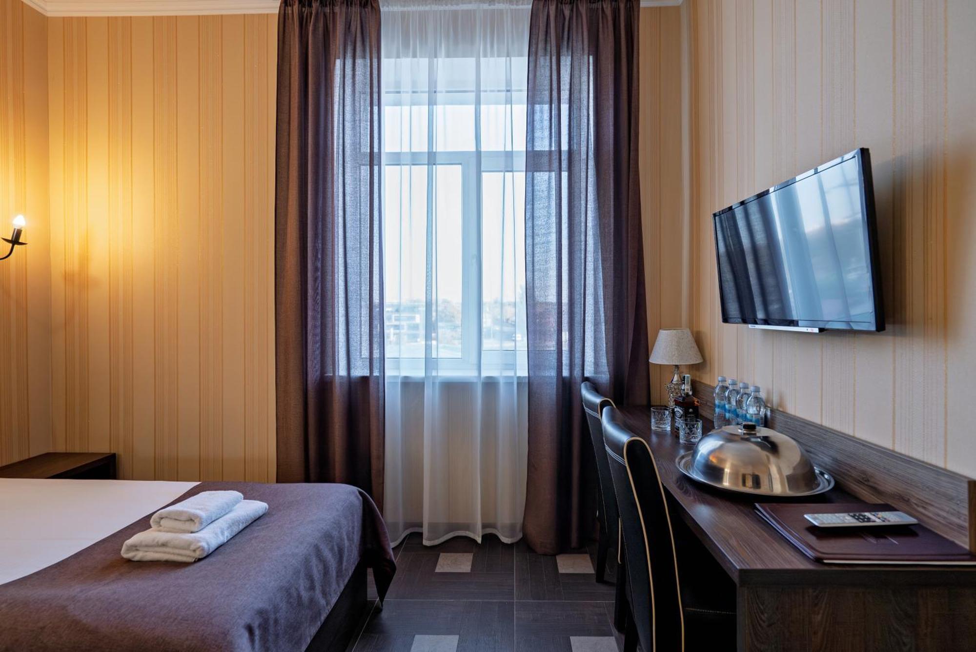 Congress Hotel Verhovina Petropavlovskaya Borshchagovka Екстериор снимка