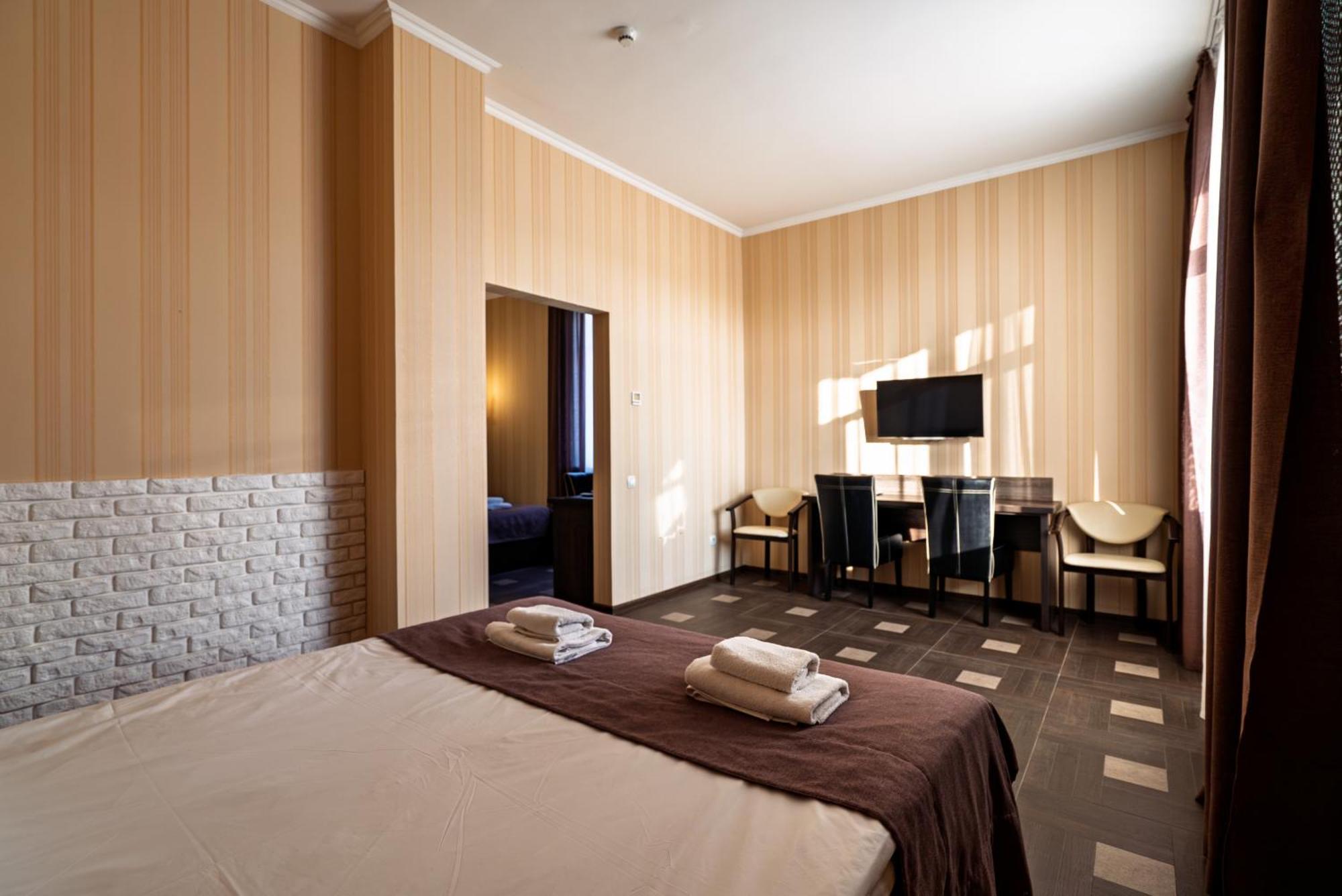 Congress Hotel Verhovina Petropavlovskaya Borshchagovka Екстериор снимка