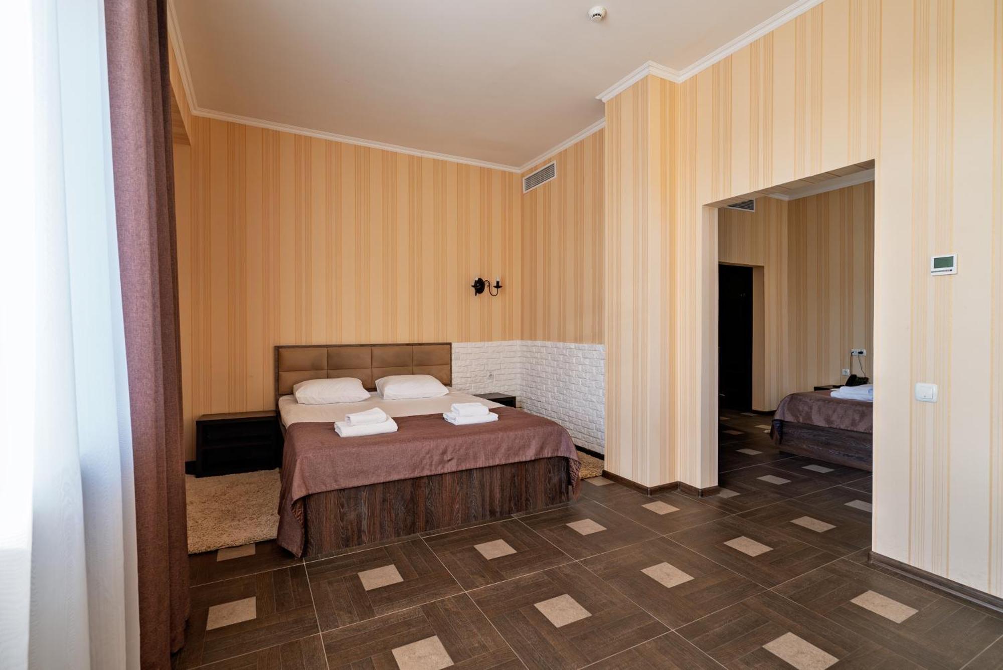 Congress Hotel Verhovina Petropavlovskaya Borshchagovka Екстериор снимка
