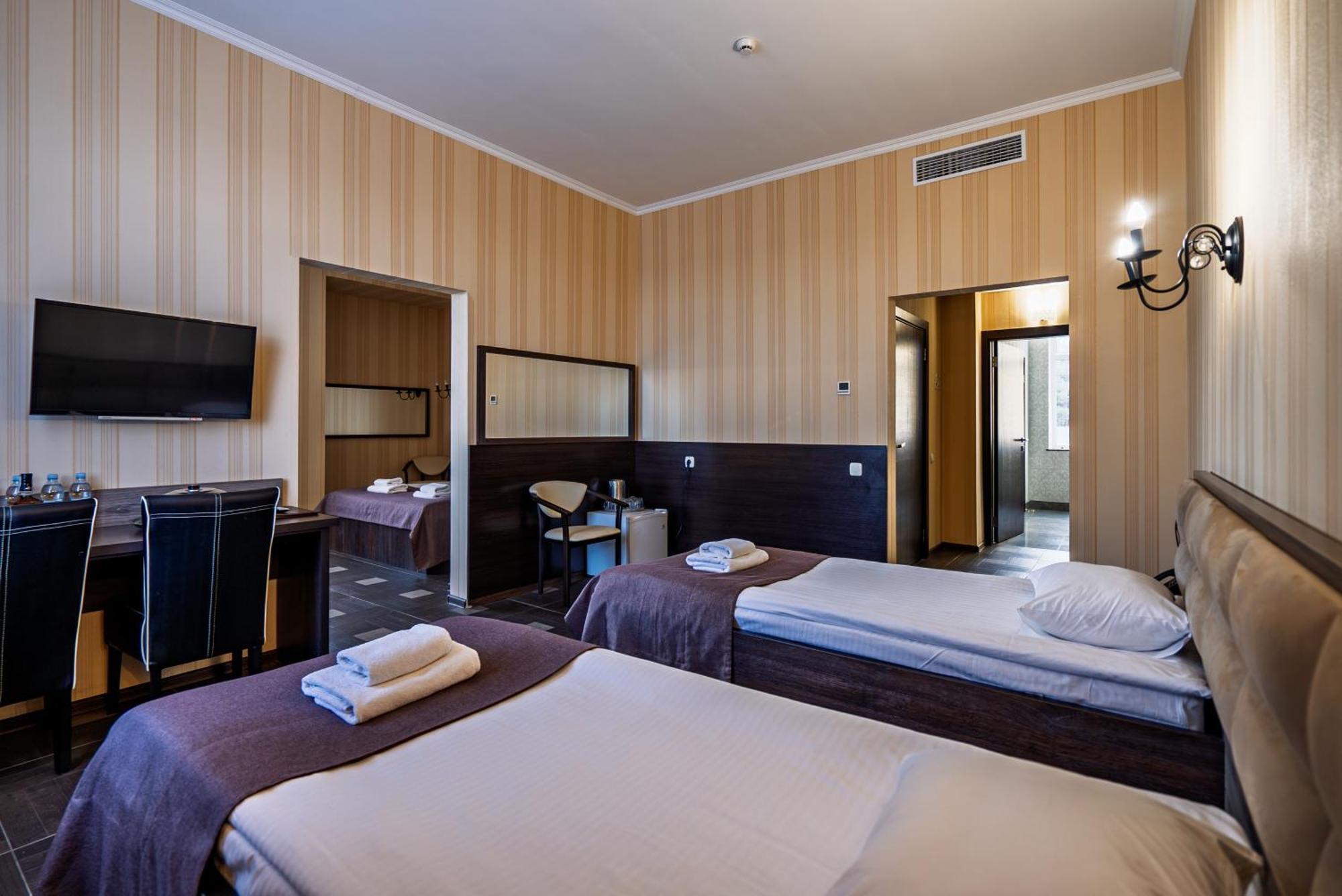 Congress Hotel Verhovina Petropavlovskaya Borshchagovka Екстериор снимка