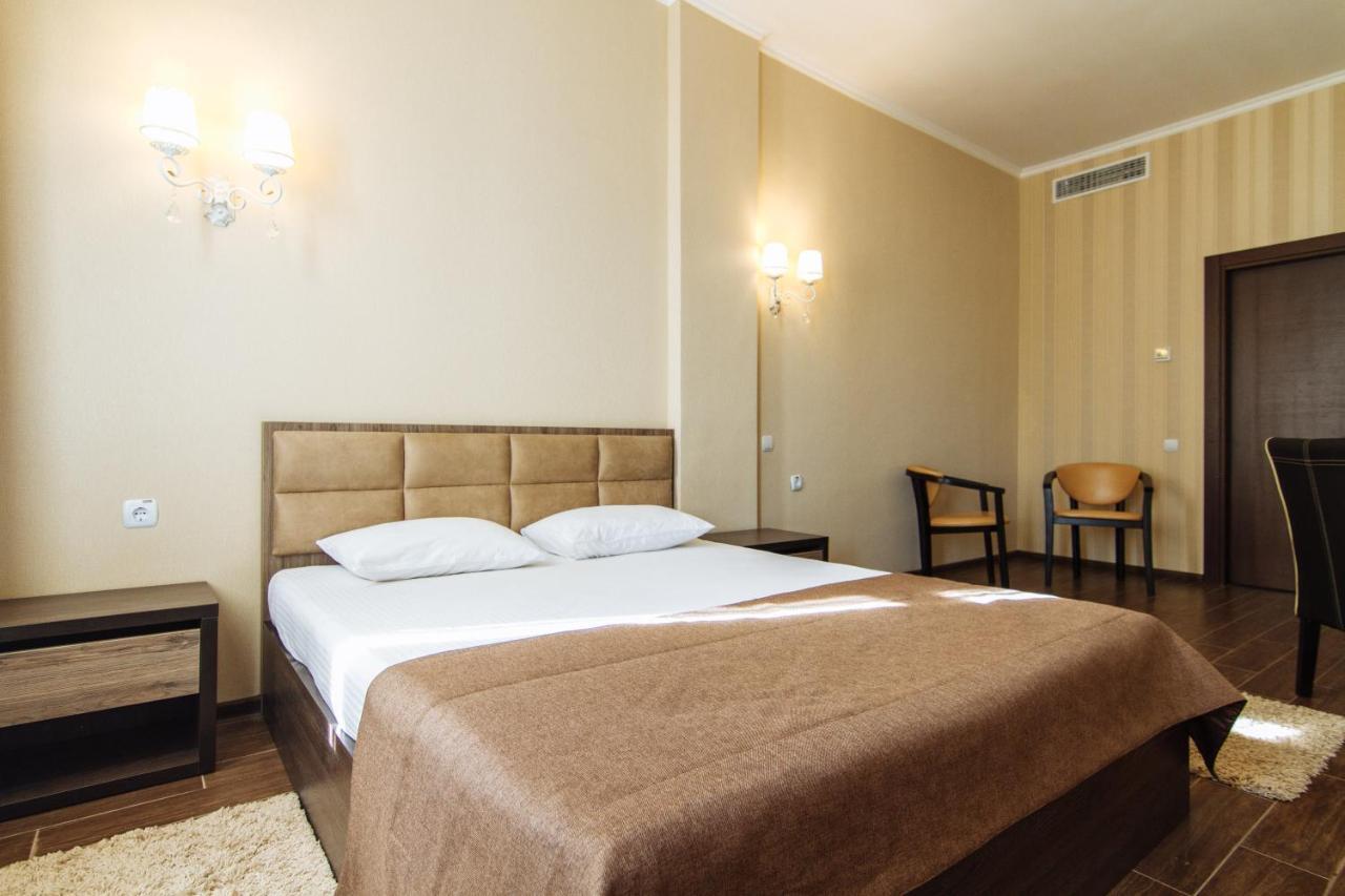 Congress Hotel Verhovina Petropavlovskaya Borshchagovka Екстериор снимка